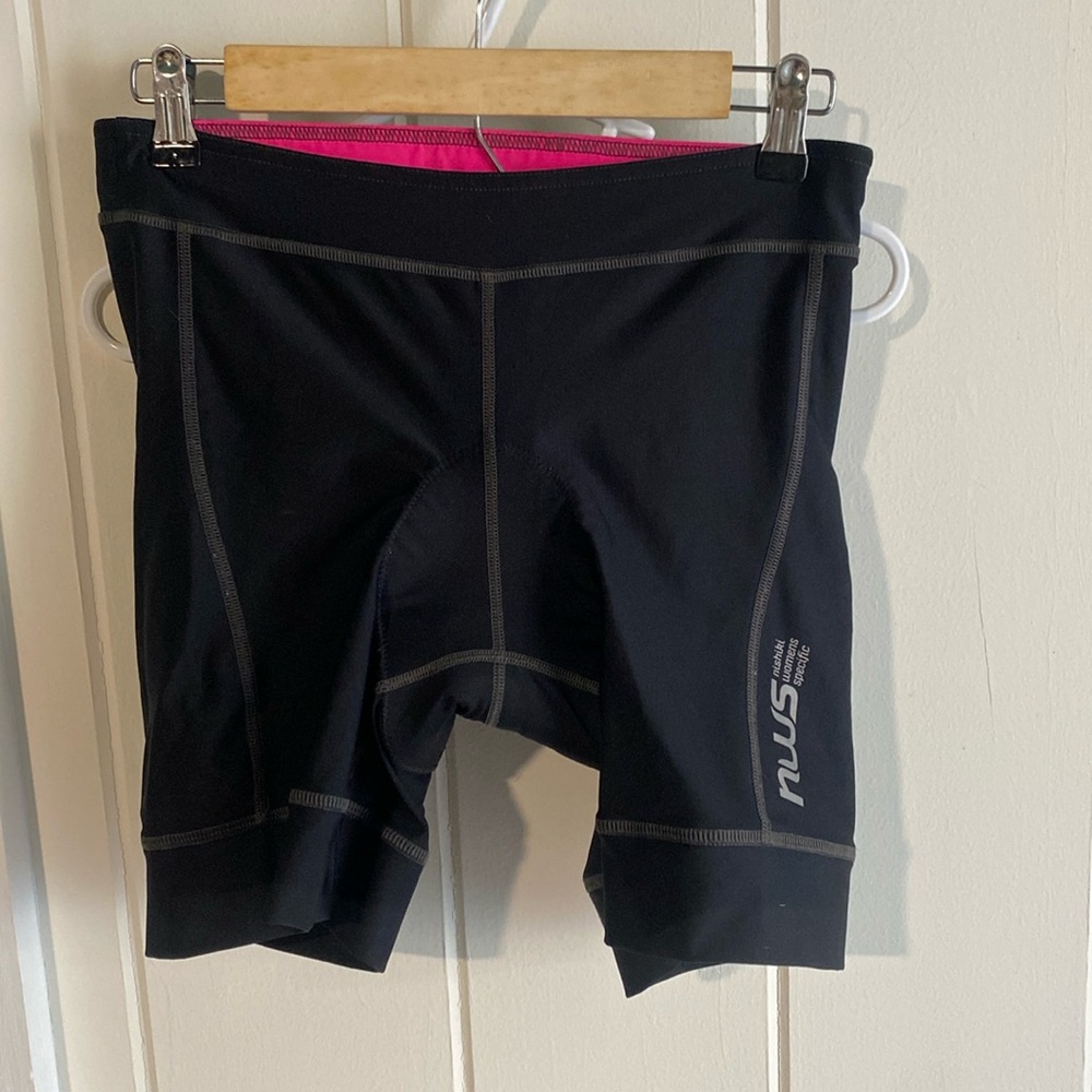 Padded cycle/bike shorts. Size large.